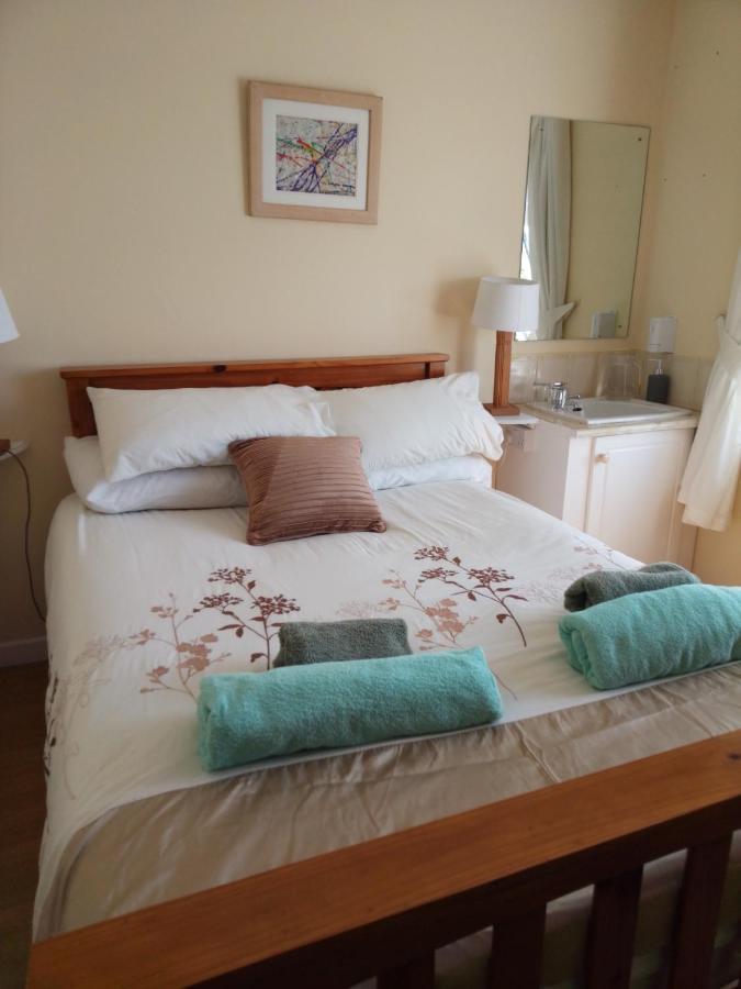 Room In Bungalow - Very Nice View With This Room Sneem Εξωτερικό φωτογραφία